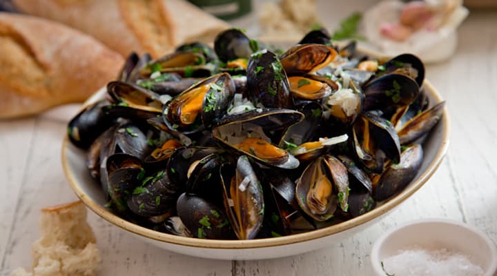A dish of Oven Steamed Mussels