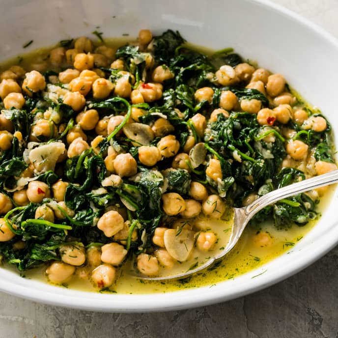 A dish of Honeyed Chickpeas